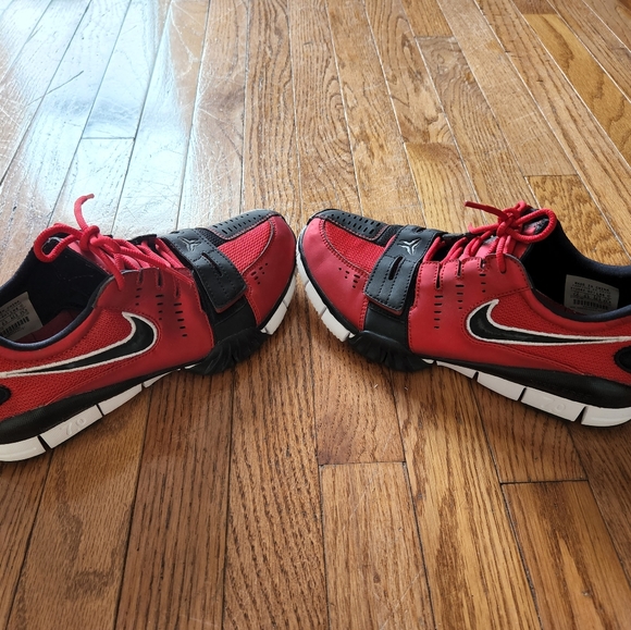 👟 Nike Free Trainer 7.0 Red & Black 👟 - Picture 4 of 7